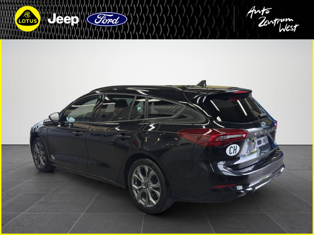 FORD Focus Station Wagon 1.0i EcoB Hybrid 155-image-2