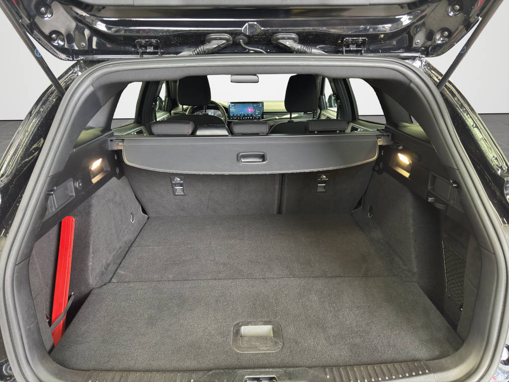 FORD Focus Station Wagon 1.0i EcoB Hybrid 155-image-15