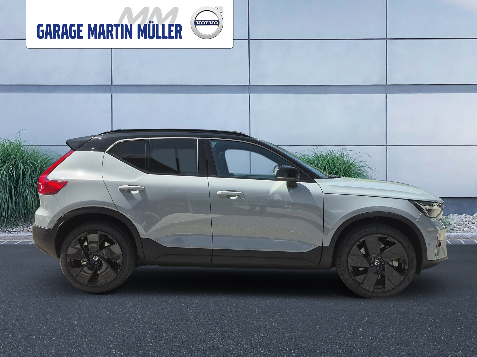 VOLVO EX40 Twin Black Edition AWD-image-5