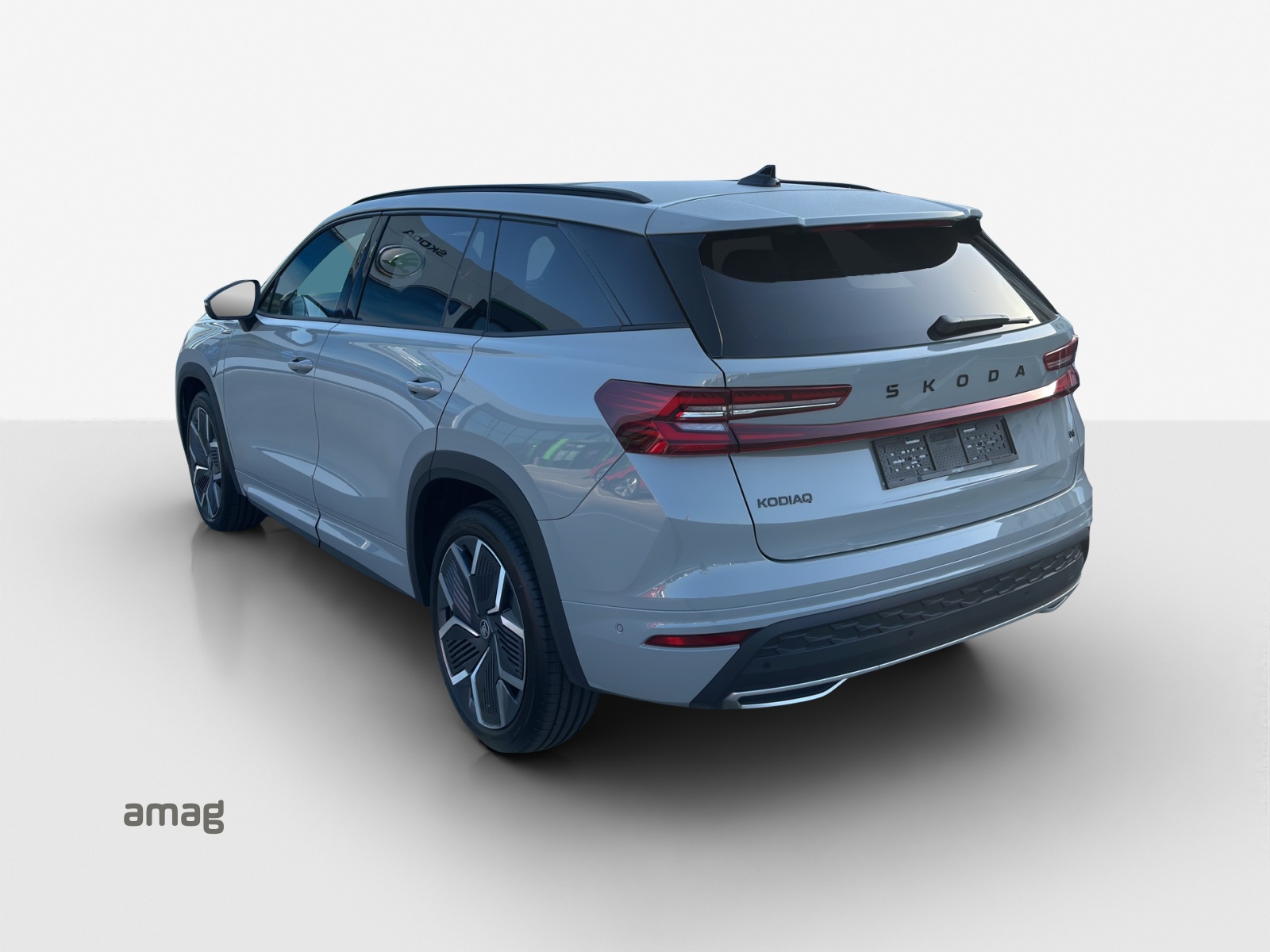 SKODA Kodiaq 1.5 TSI PHEV Sportline-showroom-element-2