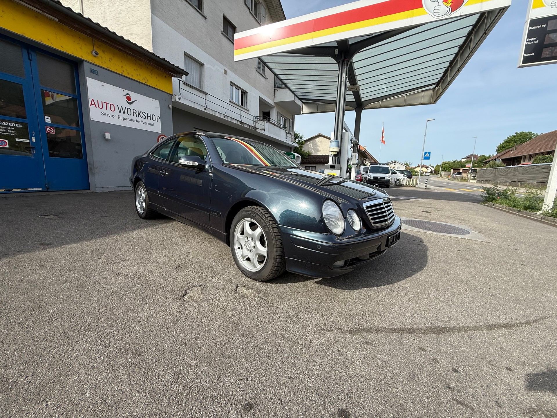 MERCEDES-BENZ CLK 320 Elégance Automatic