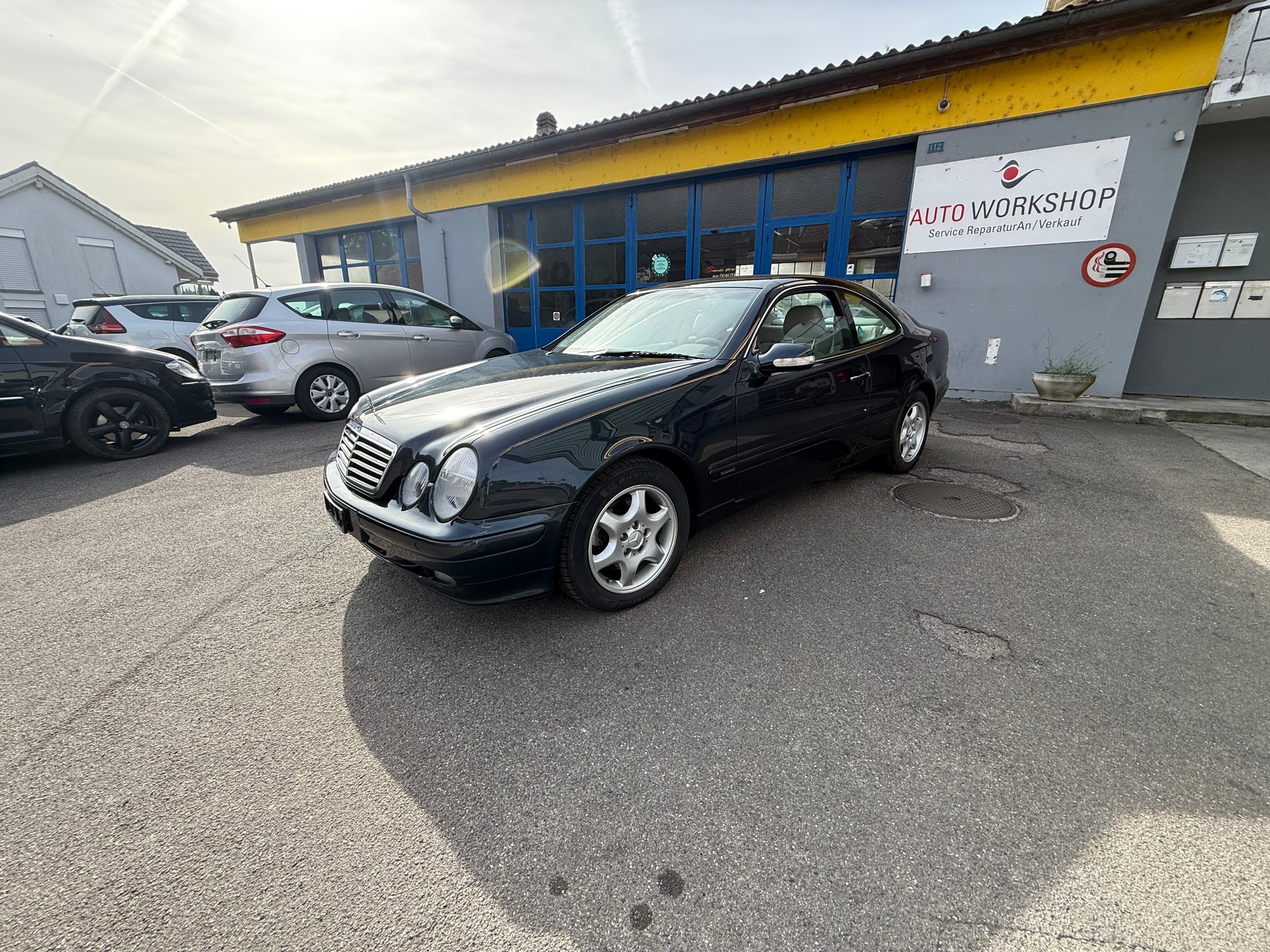 MERCEDES-BENZ CLK 320 Elégance Automatic-image-6