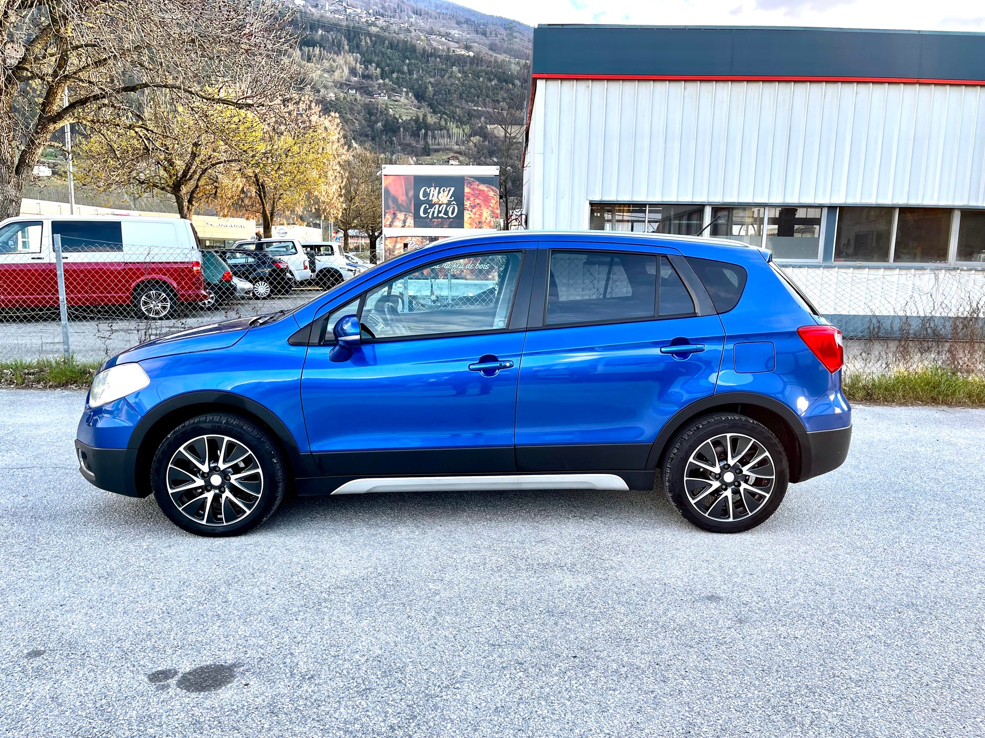 SUZUKI SX4 S-Cross 1.6 TD GL Top 4WD-image-9