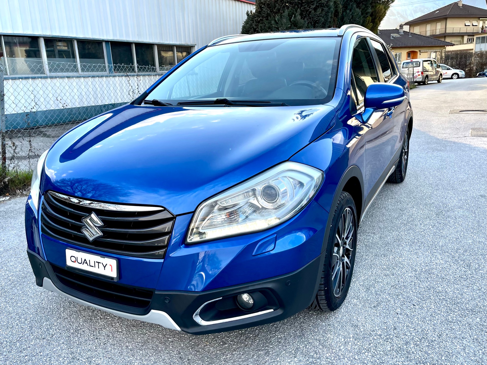 SUZUKI SX4 S-Cross 1.6 TD GL Top 4WD-showroom-element-2