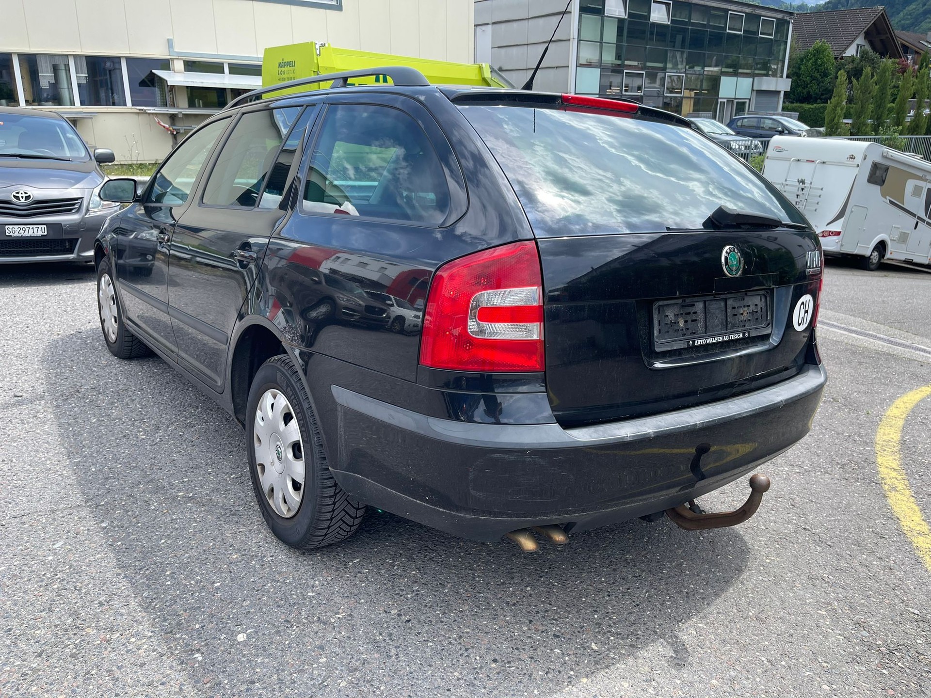 SKODA Octavia 1.9 TDI Adventure 4x4-image-2