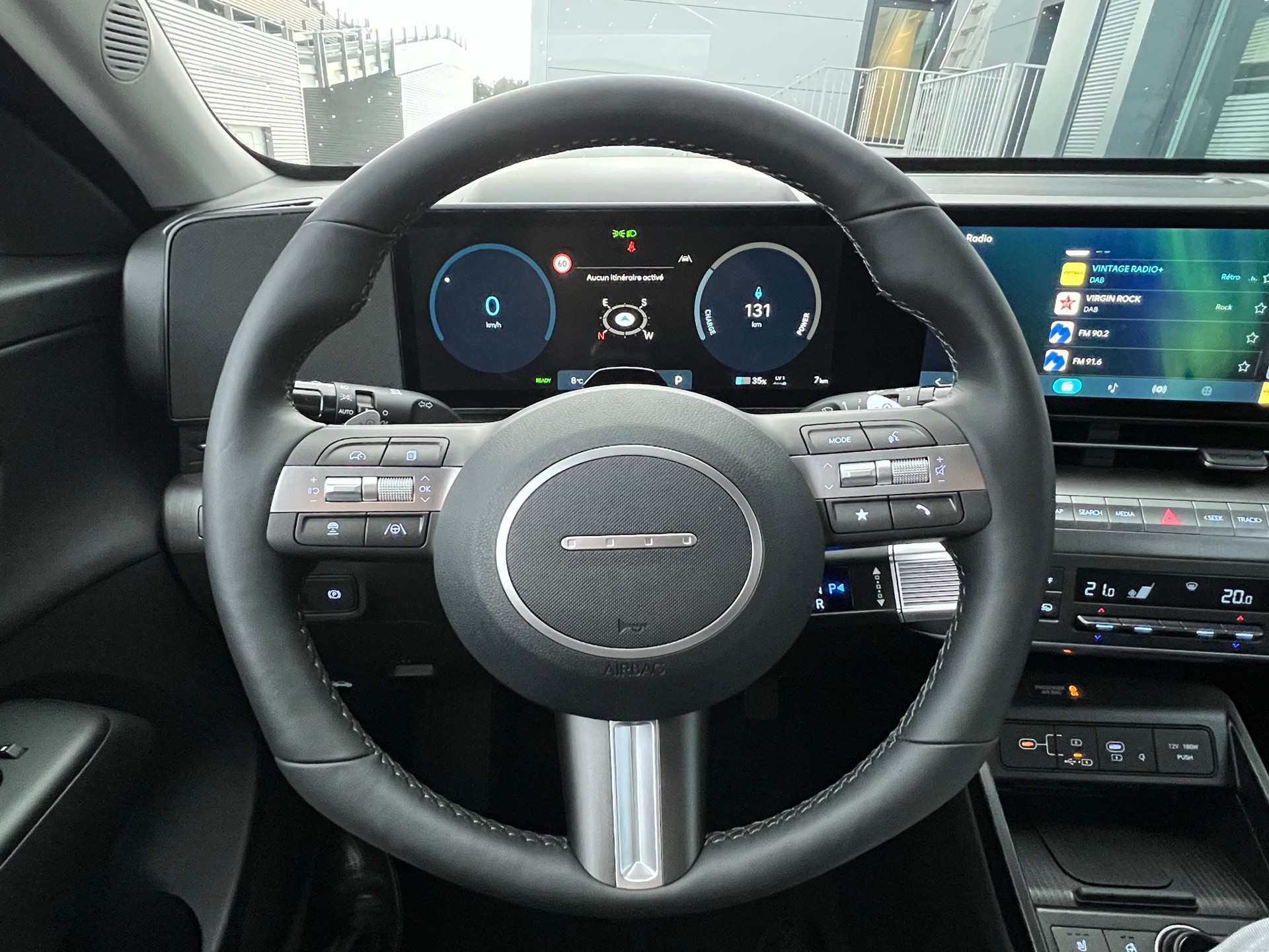 HYUNDAI Kona EV 65.4 kWh Vertex-image-8