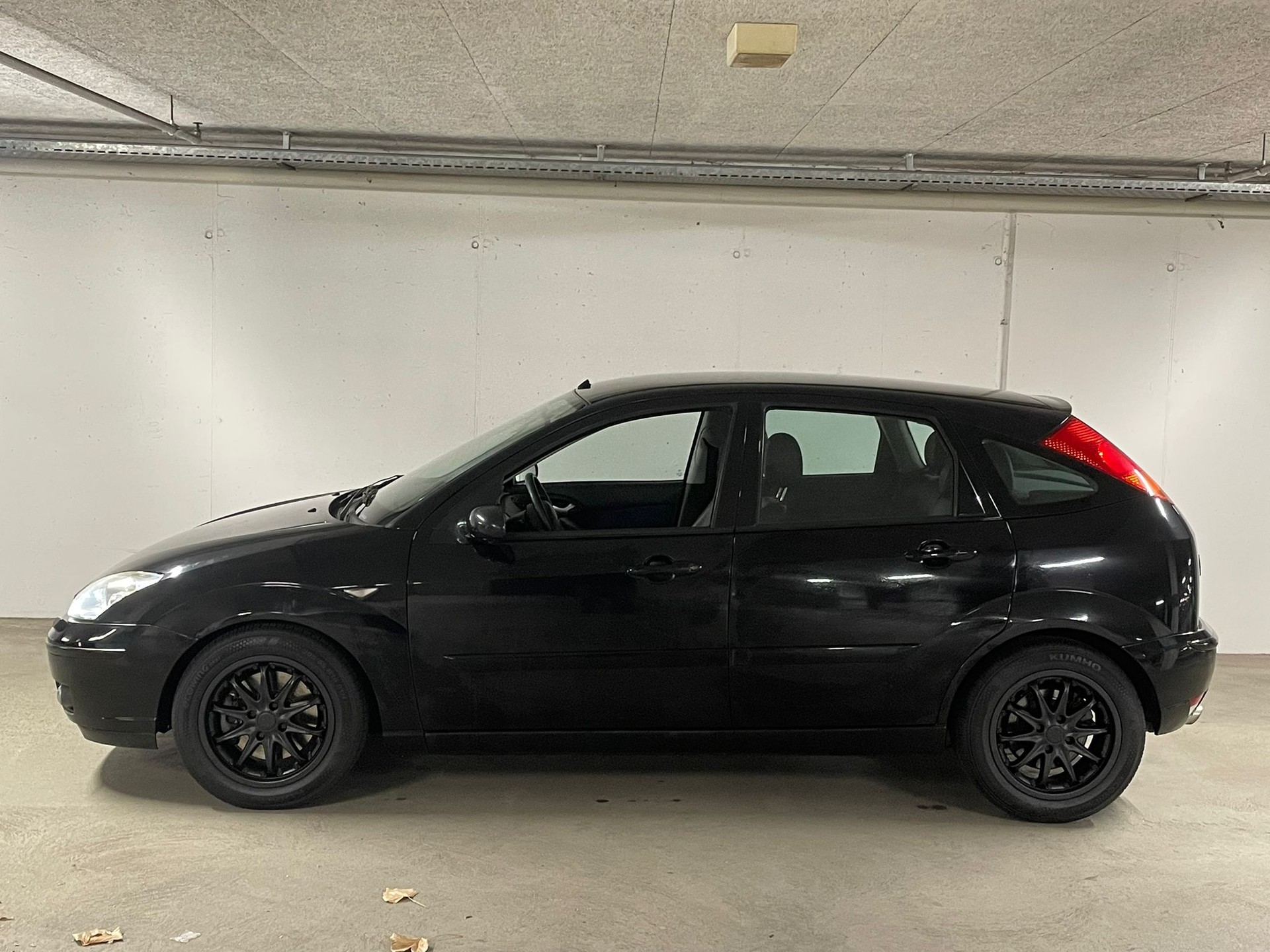 FORD Focus 2.0i 16V ST170-image-5