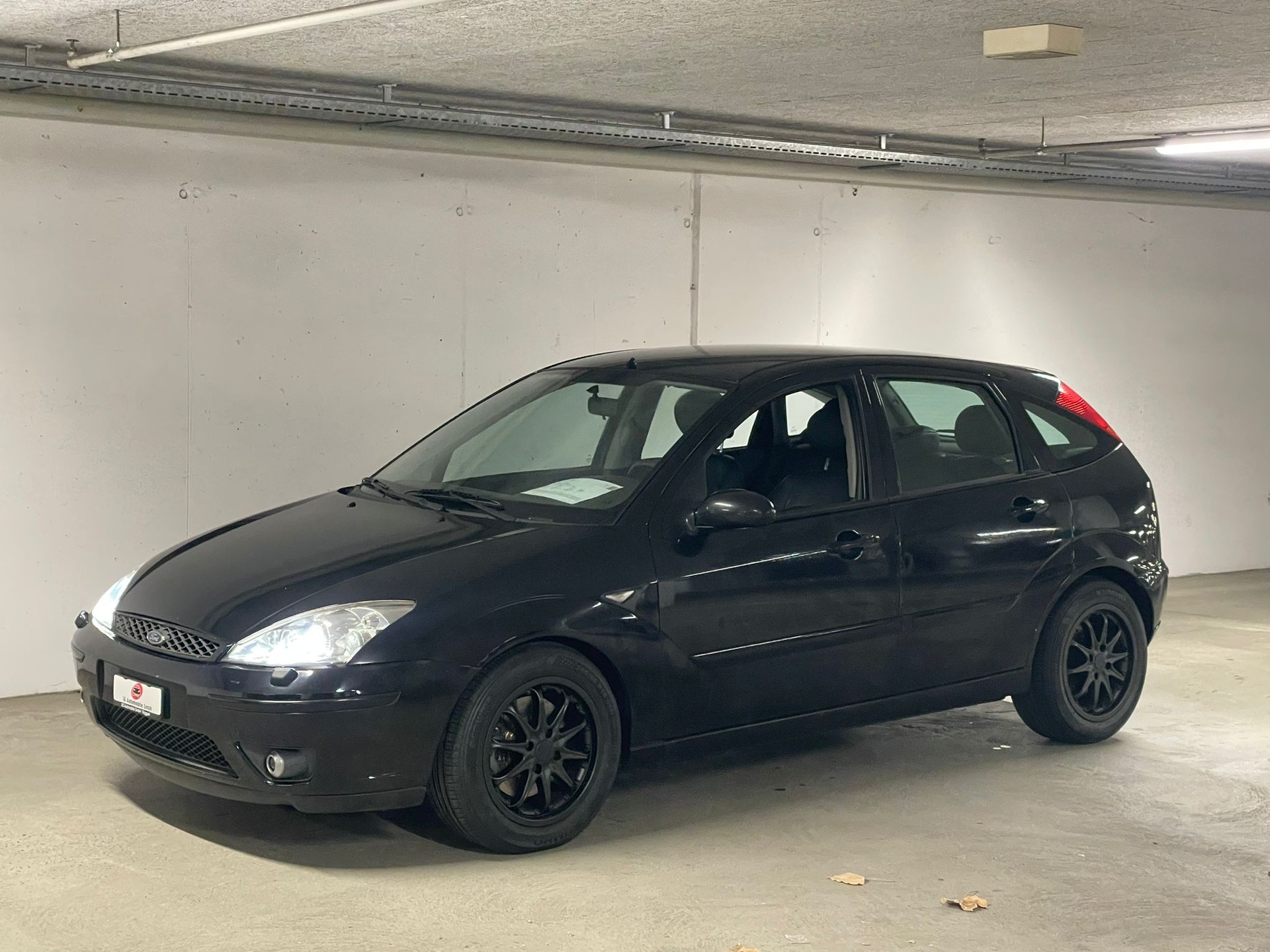 FORD Focus 2.0i 16V ST170-showroom-element-2