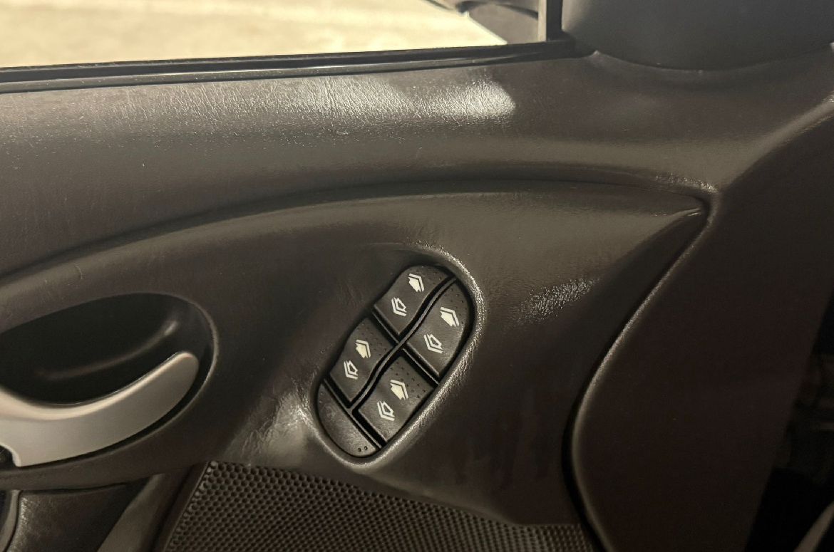 FORD Focus 2.0i 16V ST170-image-13