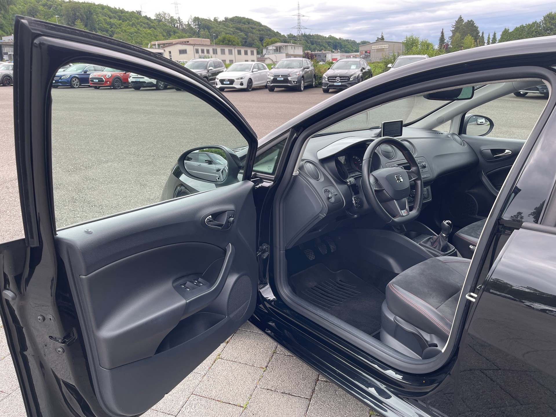 SEAT Ibiza 1.6 TDI FR-image-6