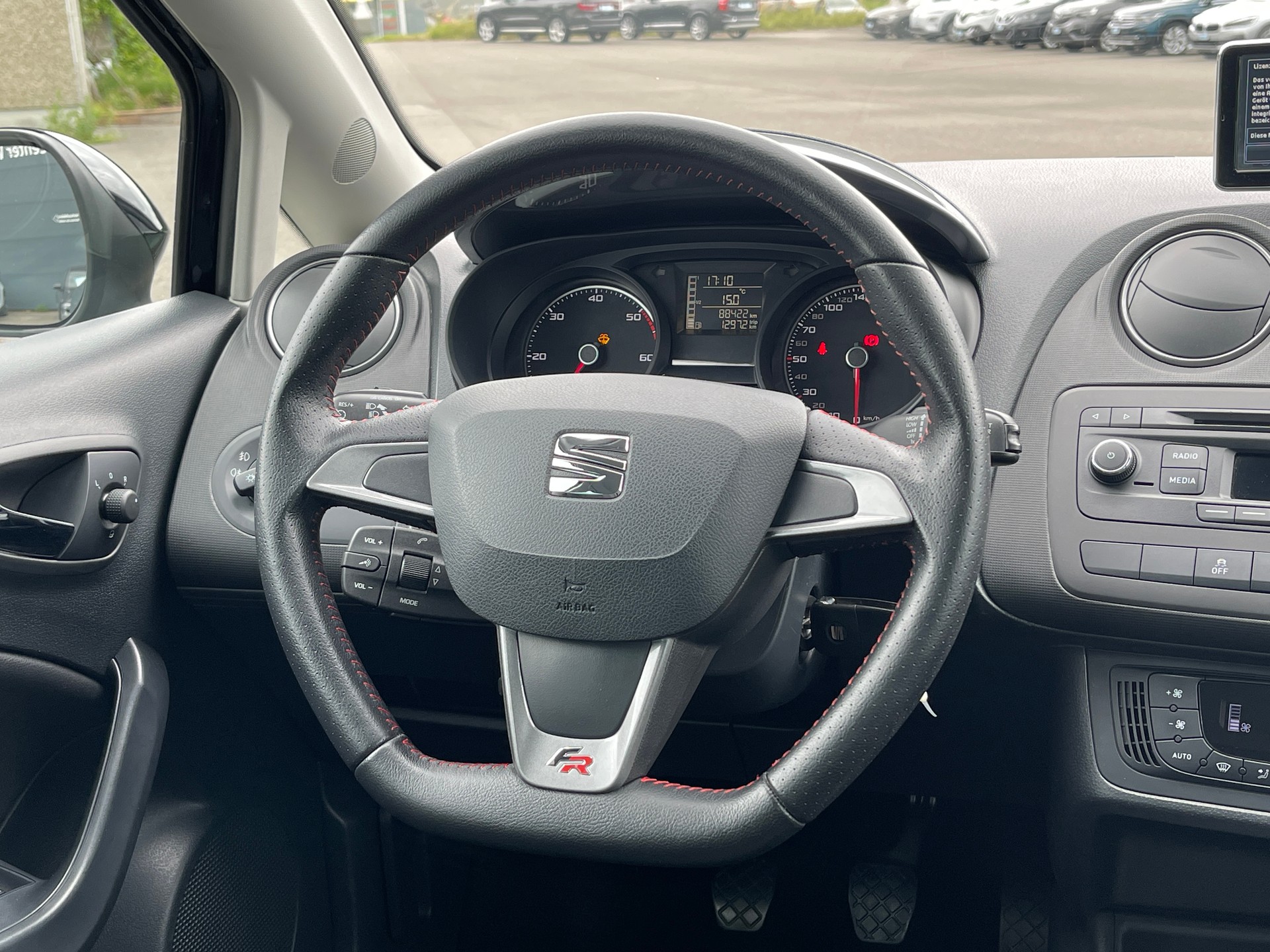 SEAT Ibiza 1.6 TDI FR-image-11
