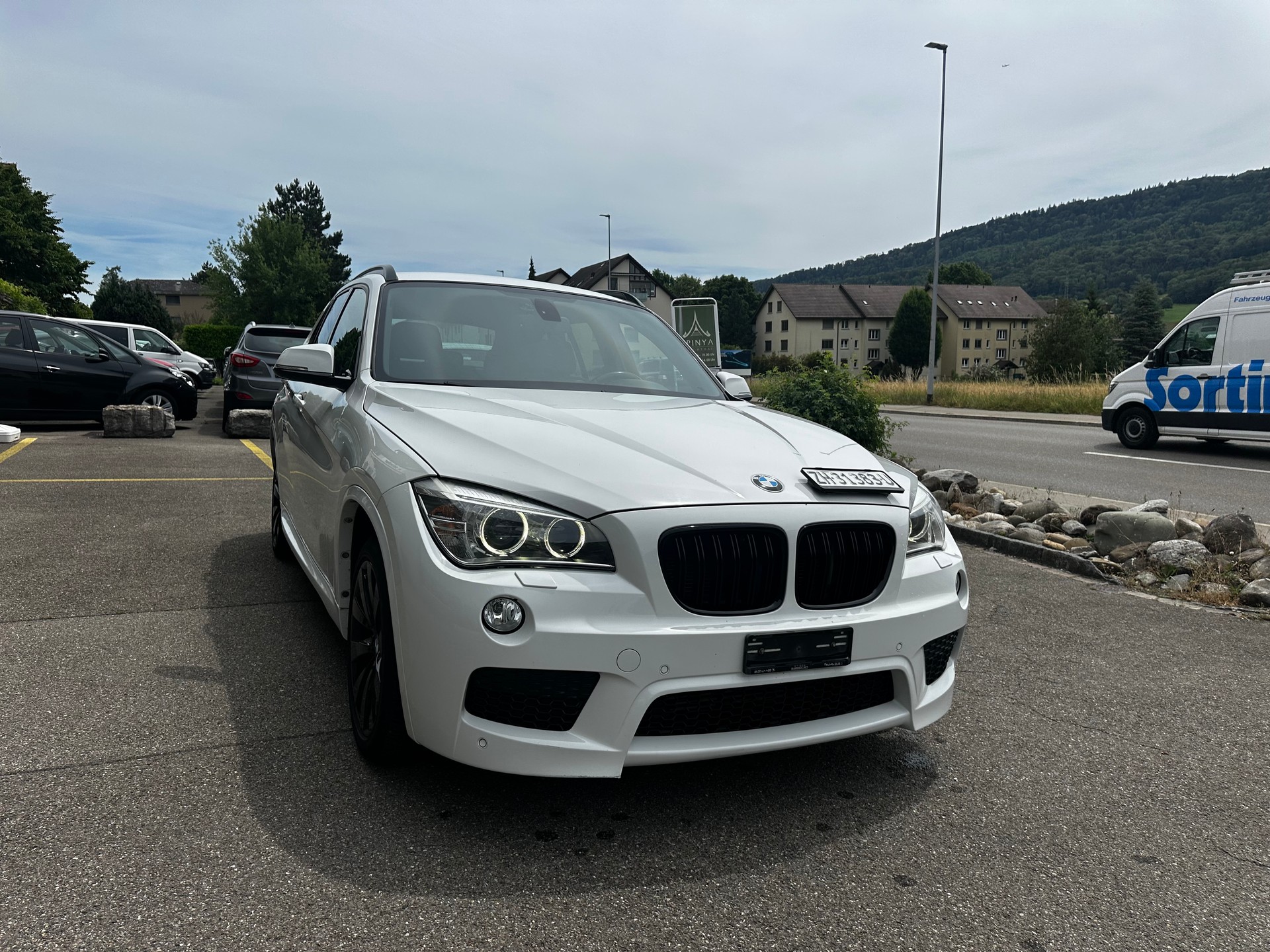 BMW X1 xDrive 25d Steptronic M-Paket-image-1
