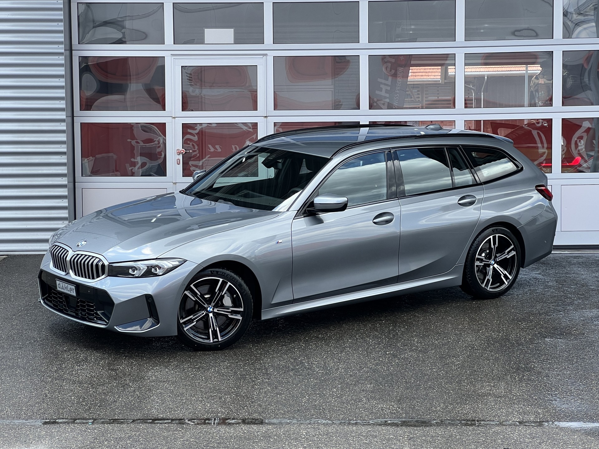 BMW 330i Touring xDrive Steptronic M Sport