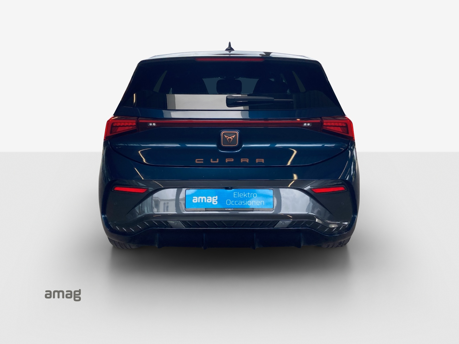 CUPRA Born 58 kWh-showroom-element-3