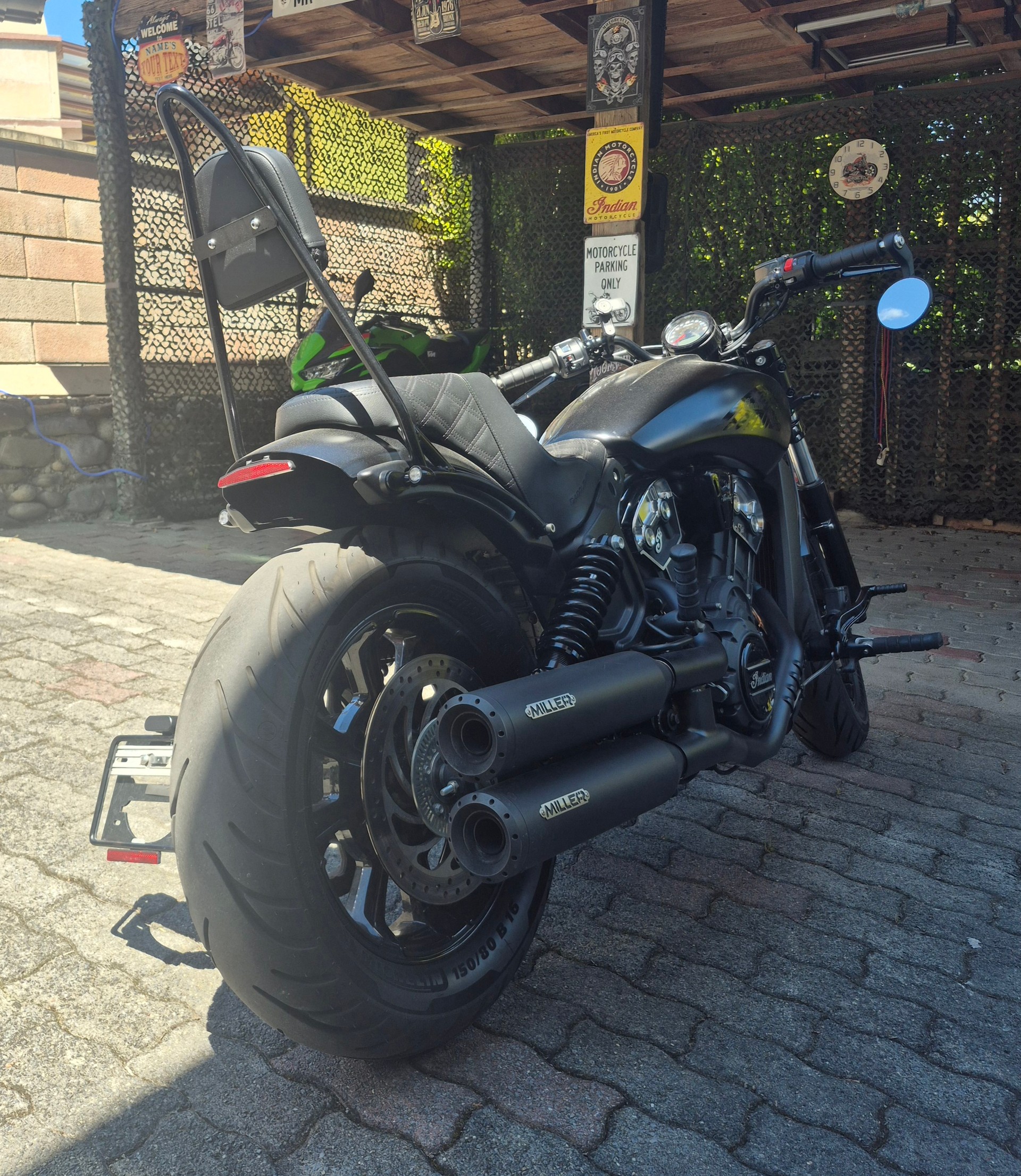 INDIAN Scout Bobber ABS-image-5