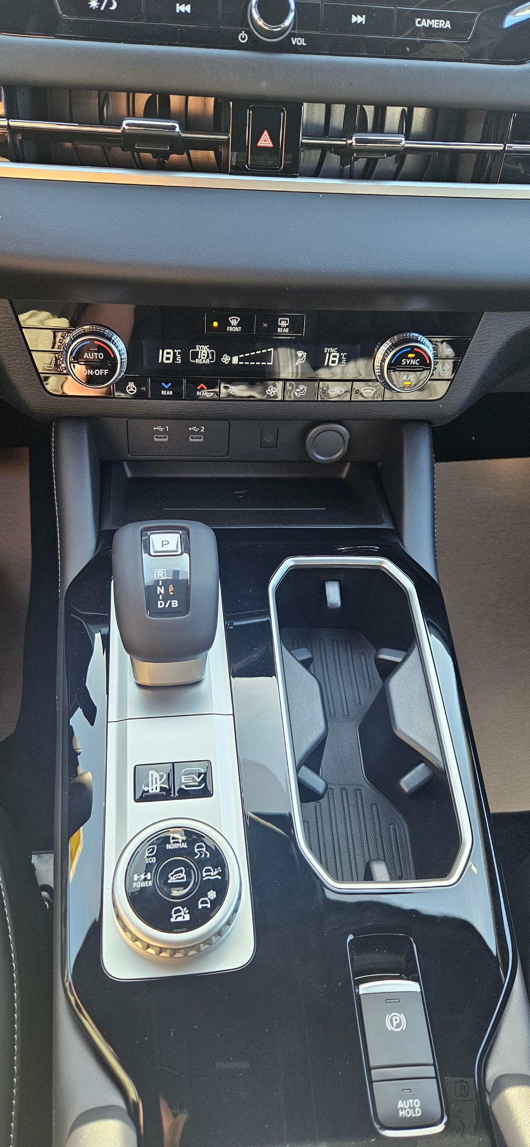 MITSUBISHI Outlander 2.4 PHEV Sport 4WD Automatic-image-8