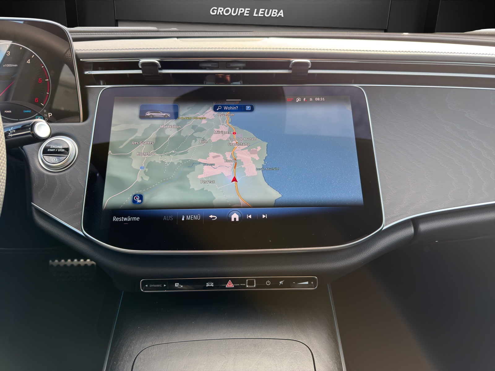 MERCEDES-BENZ E 220 d T 4Matic 9G-Tronic-image-13