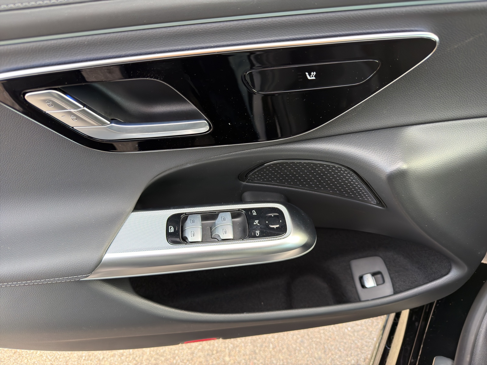 MERCEDES-BENZ E 220 d T 4Matic 9G-Tronic-image-14