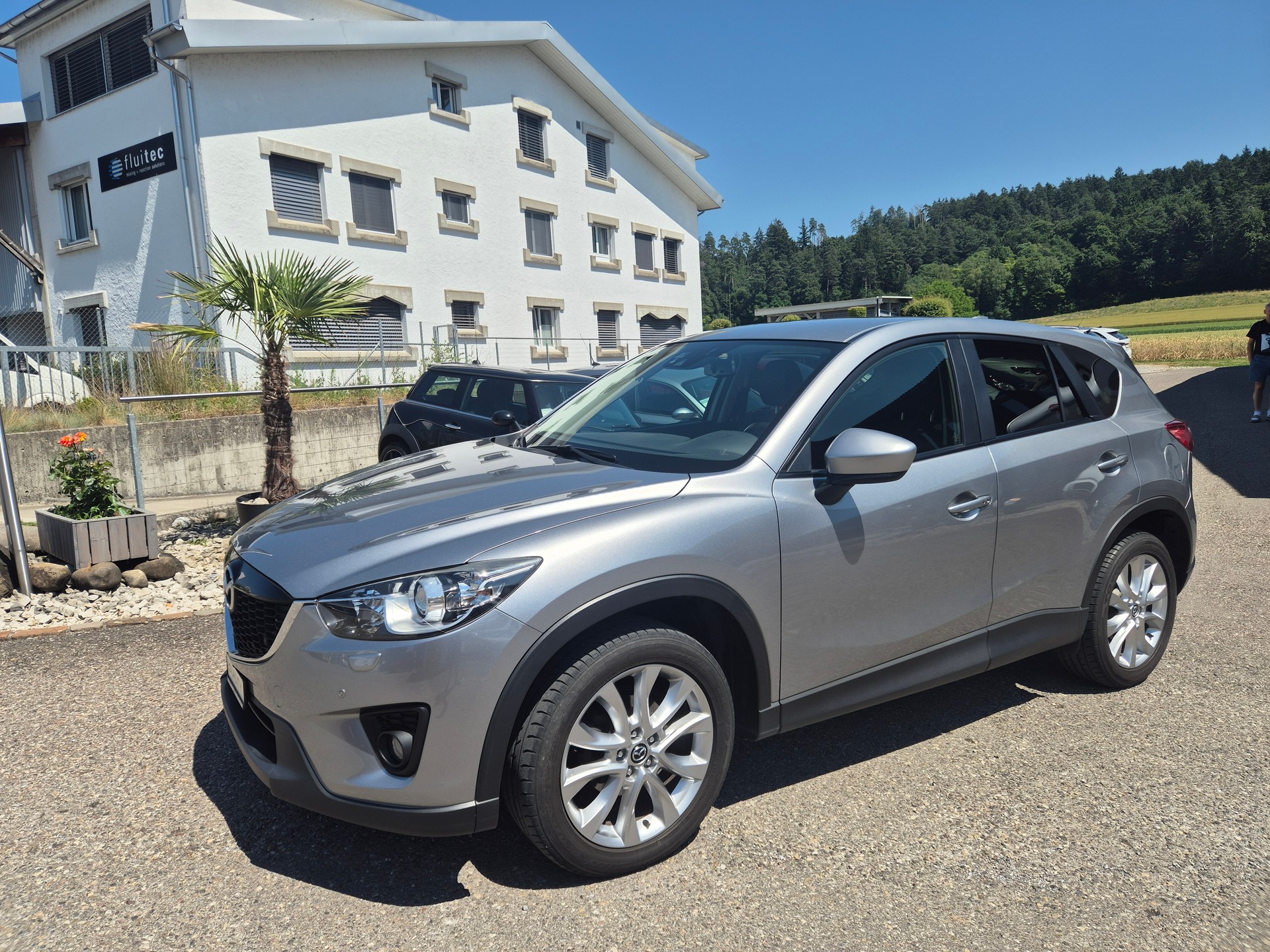 MAZDA CX-5 2.2 D HP Revolution AWD Automatic-showroom-element-3