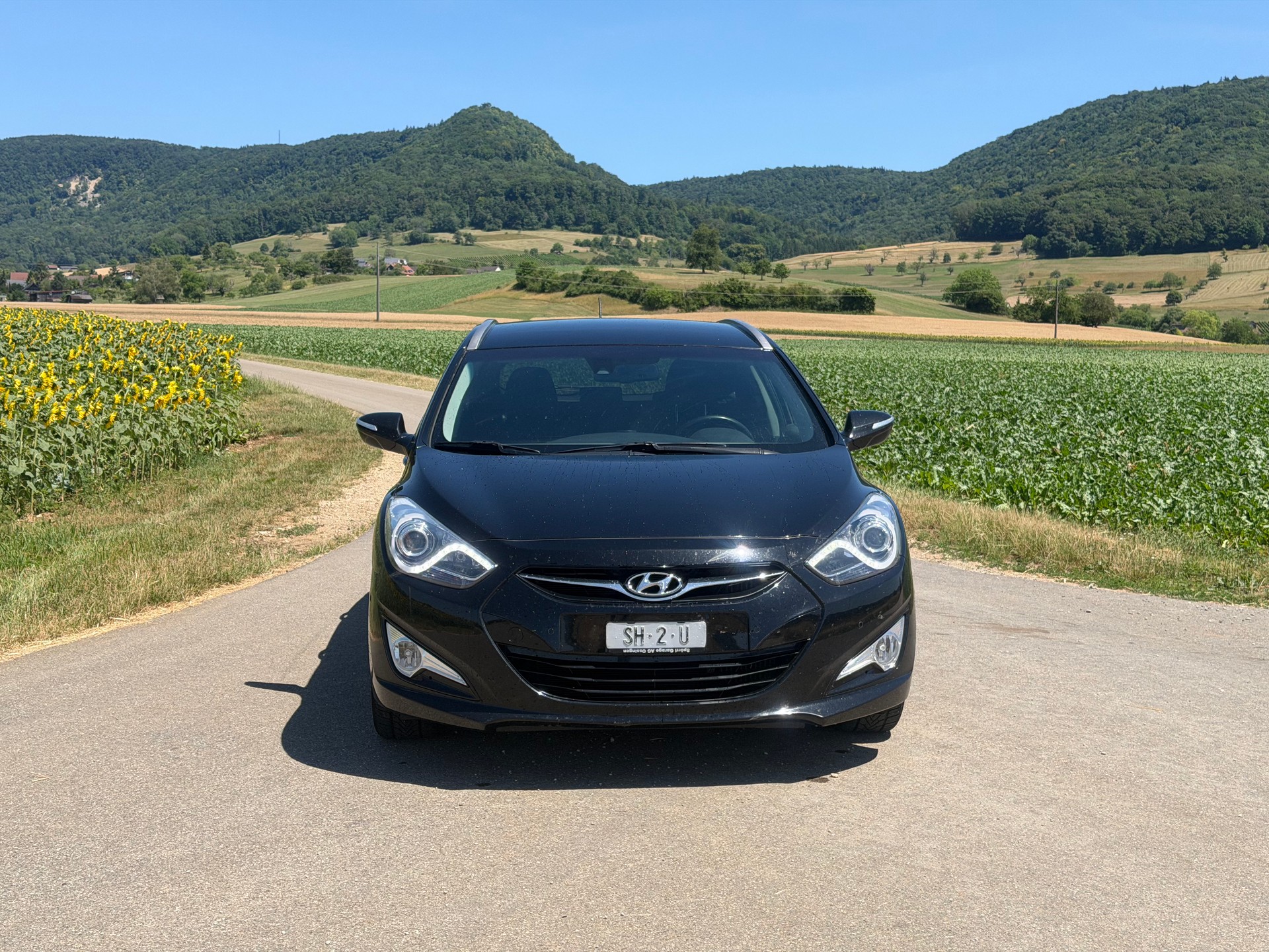 HYUNDAI i40 Wagon 1.7 CRDI Premium Automatic-image-1