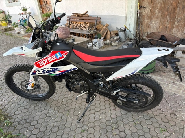APRILIA RX 125-image-1