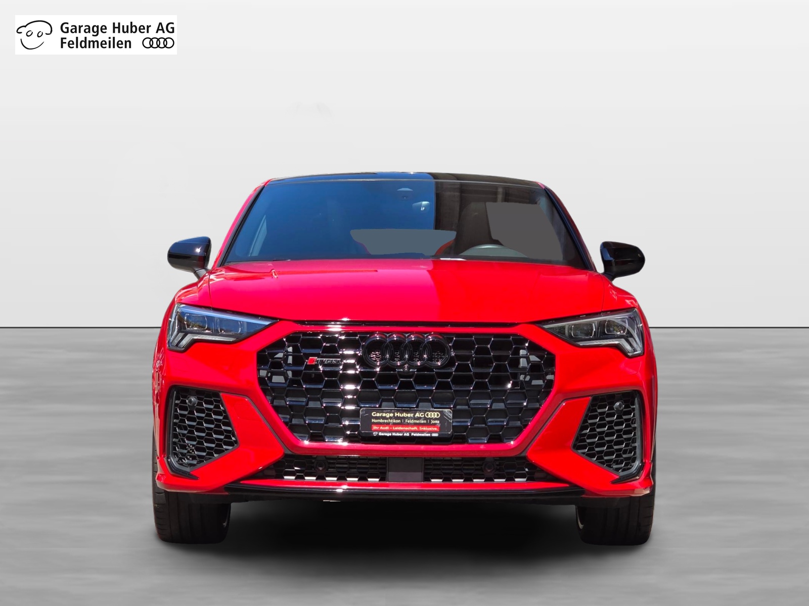 AUDI RS Q3 Sportback quattro S tronic-image-4
