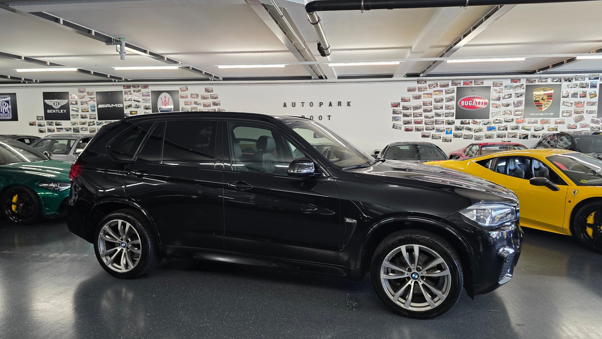 BMW X5 xDrive 40d Pure M Sport Plus Steptronic-showroom-element-3