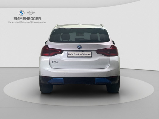 BMW iX3 Impressive-image-6