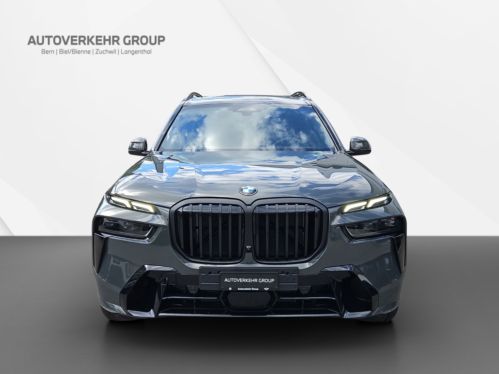 BMW X7 xDrive 40d M Sport Pro 48V-showroom-element-1