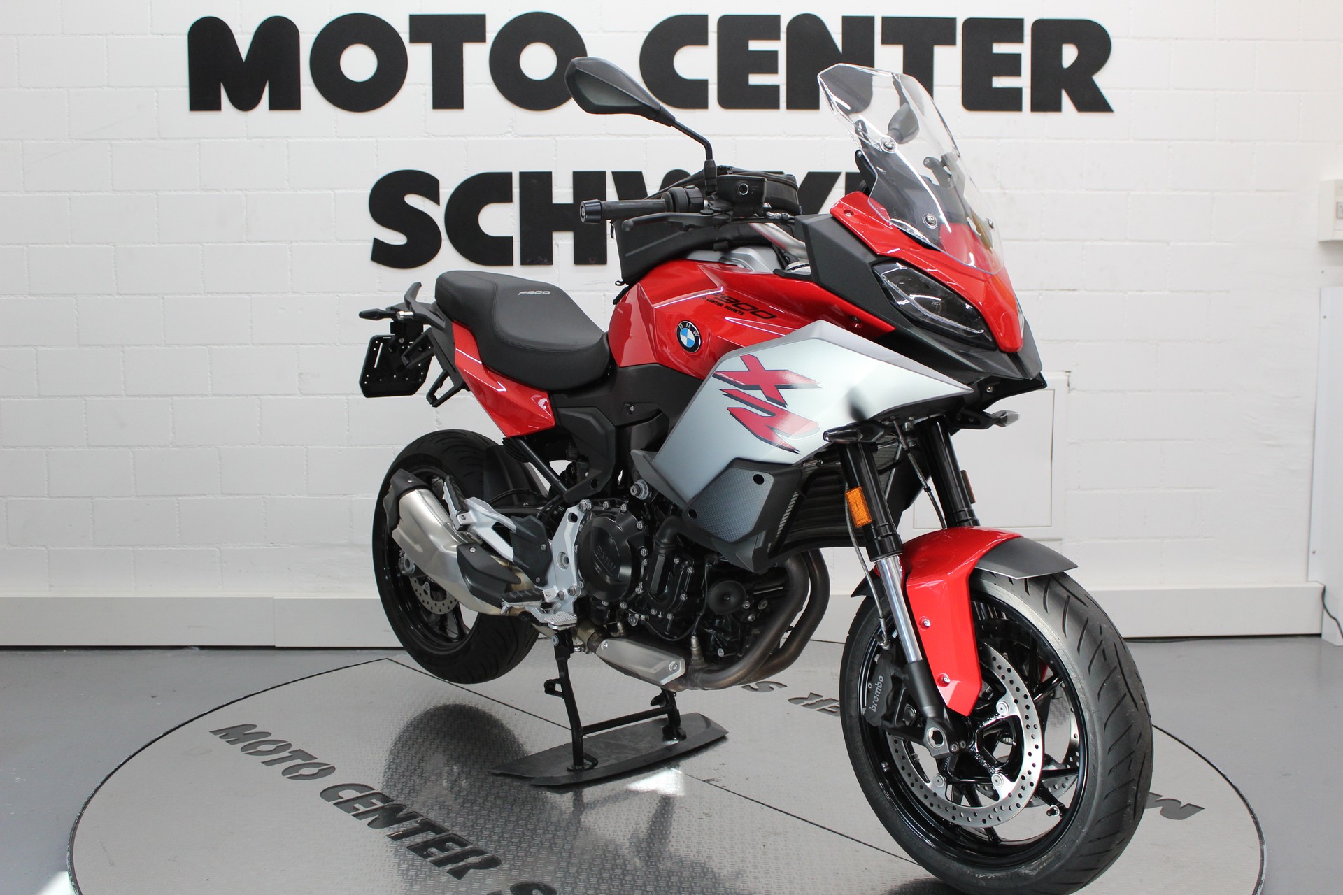 BMW F 900 XR A2 ABS-image-1