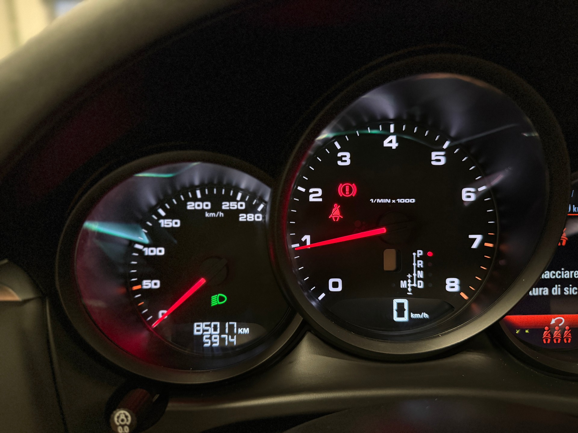 PORSCHE Macan PDK-image-9