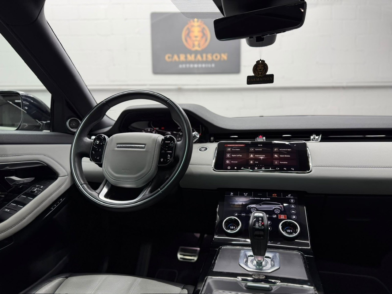 LAND ROVER Range Rover Evoque R-Dynamic P 250 HSE AT9-image-22