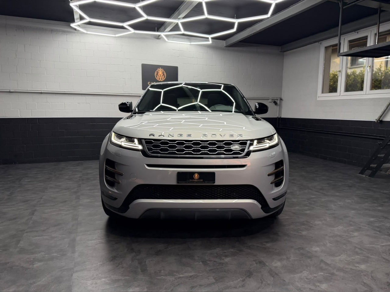 LAND ROVER Range Rover Evoque R-Dynamic P 250 HSE AT9-showroom-element-1