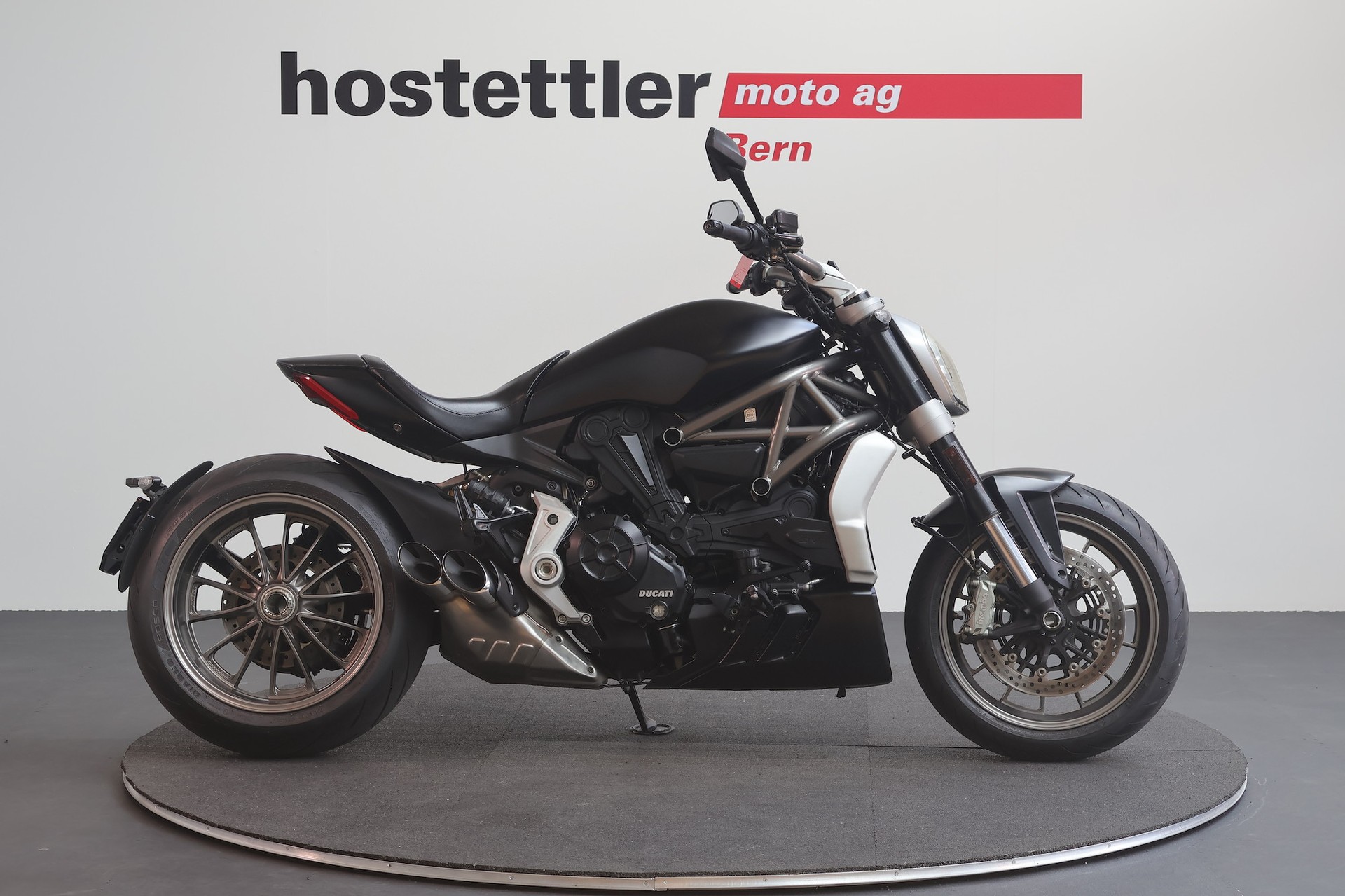 DUCATI 1260 X Diavel-image-1