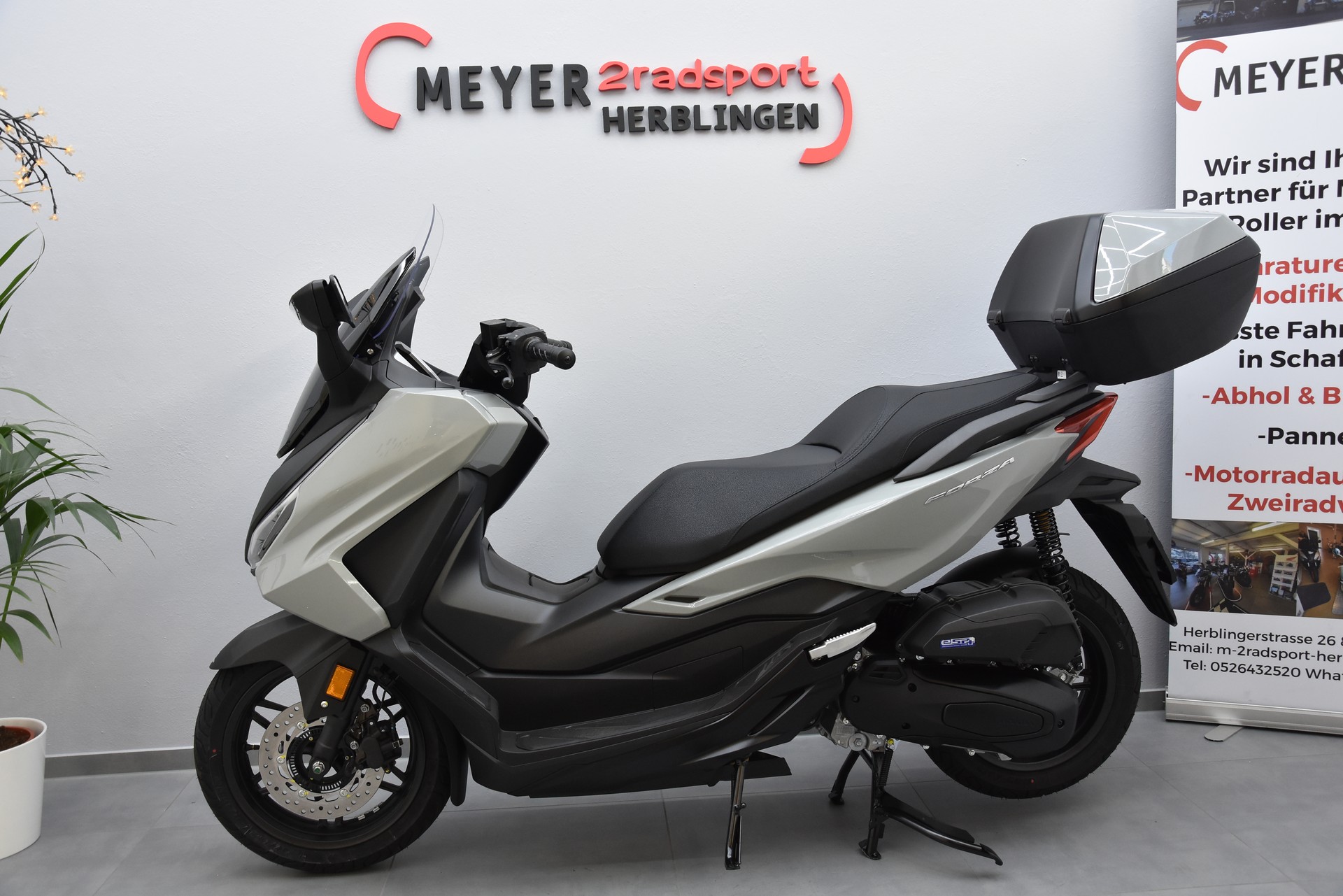 HONDA Nss 125 Forza Smart TopBox Sommeraktion bis 31.8.26-image-4
