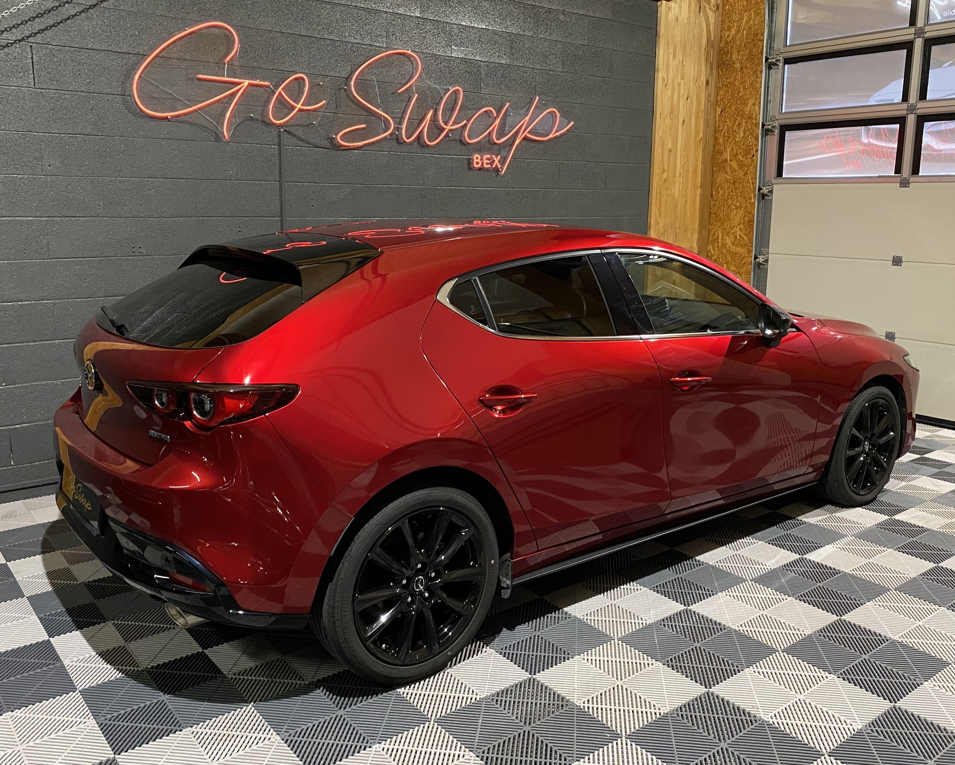 MAZDA 3 Hatchback SKYACTIV-X M Hybrid 186 Homura Automat-showroom-element-3