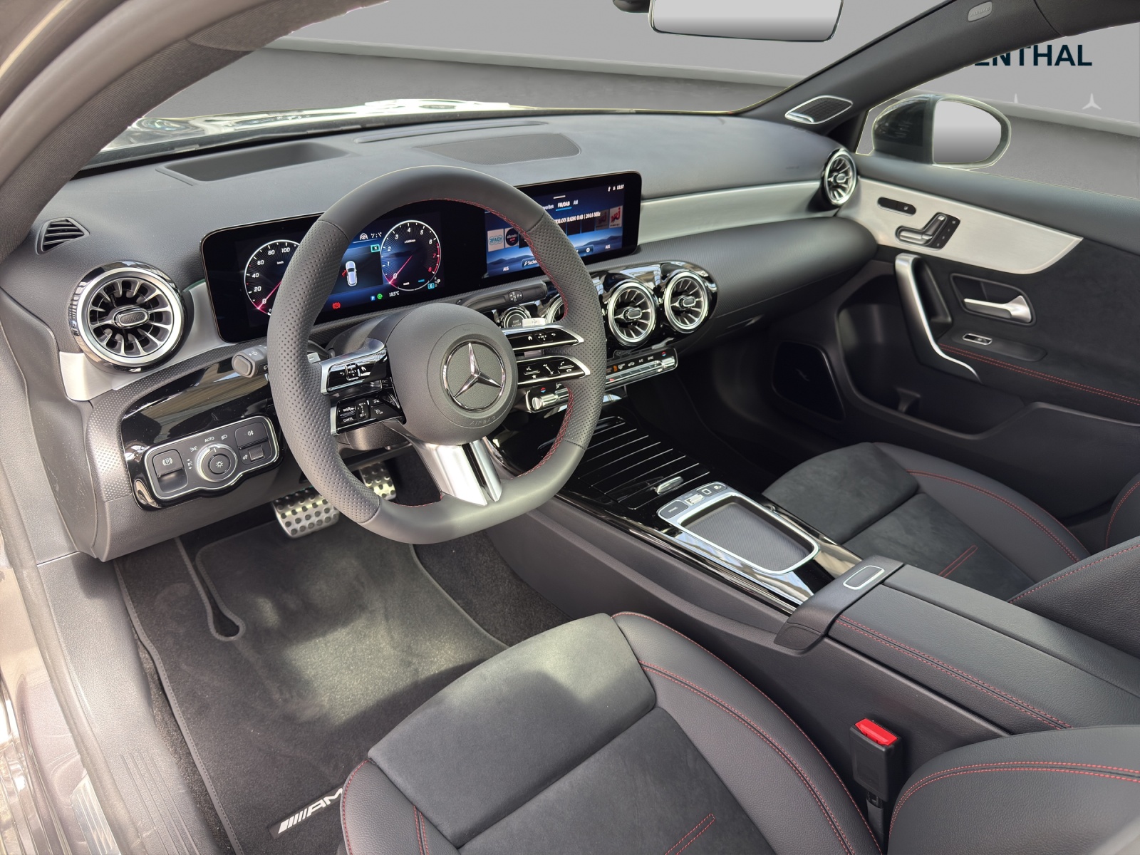 MERCEDES-BENZ A 220 4Matic 8G-DCT-image-7
