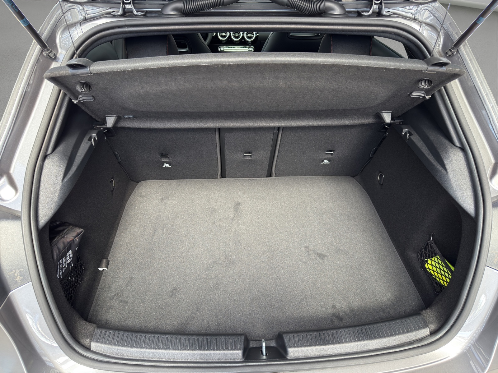 MERCEDES-BENZ A 220 4Matic 8G-DCT-image-14