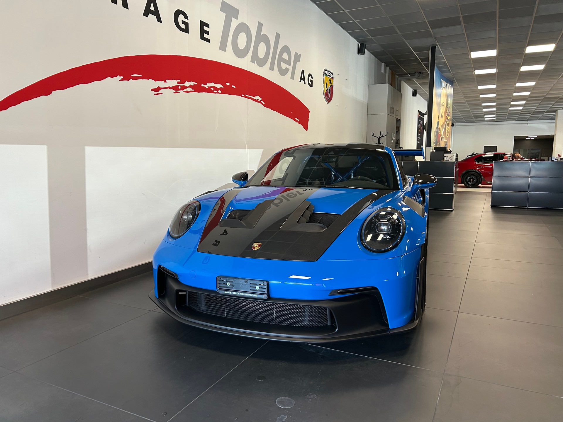 PORSCHE 911 GT3 RS-showroom-element-3