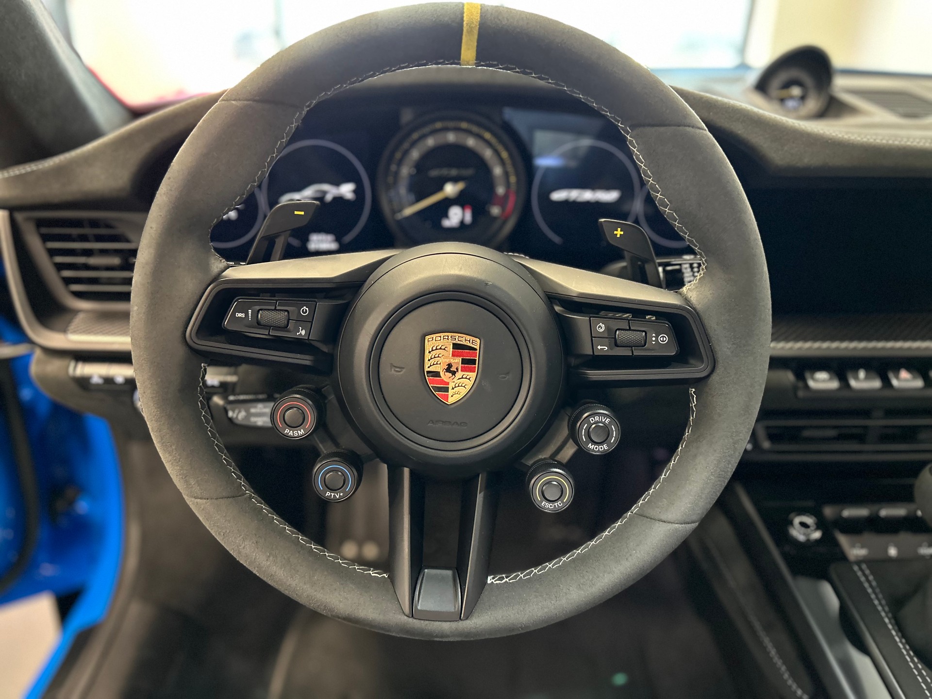 PORSCHE 911 GT3 RS-image-14