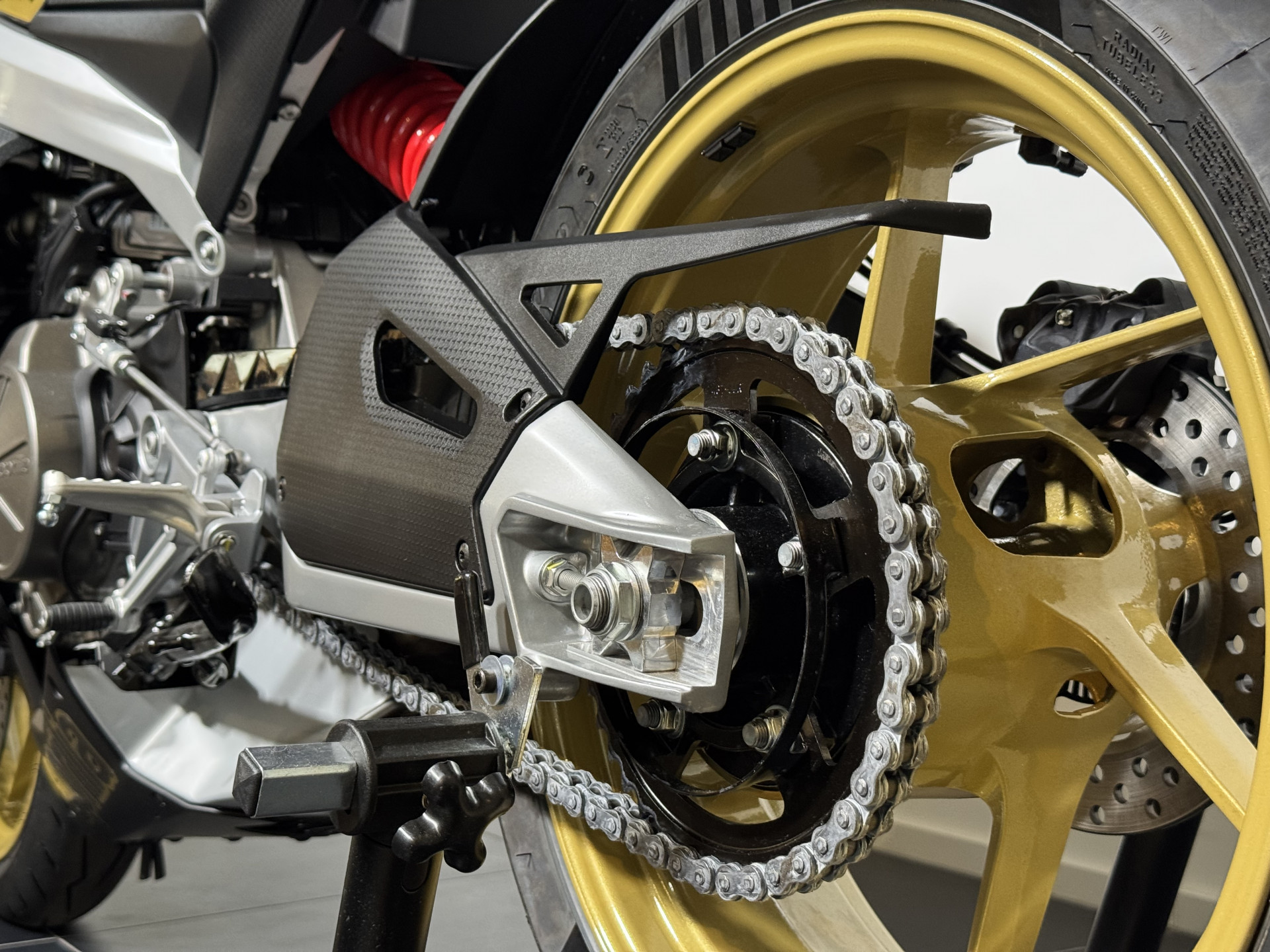 APRILIA RS 660-image-5