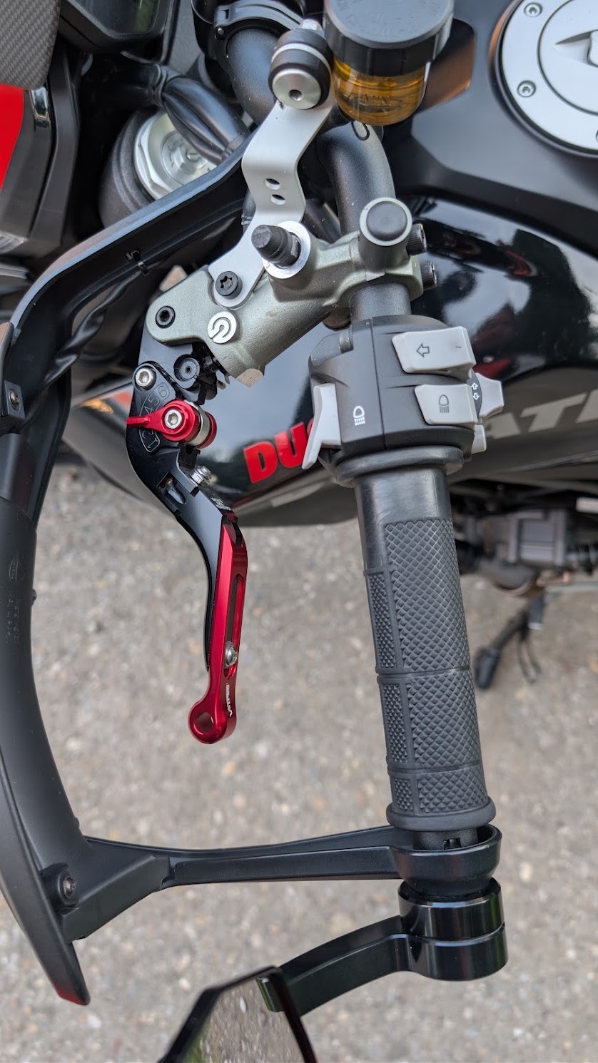 DUCATI Hypermotard 950 RVE-image-12