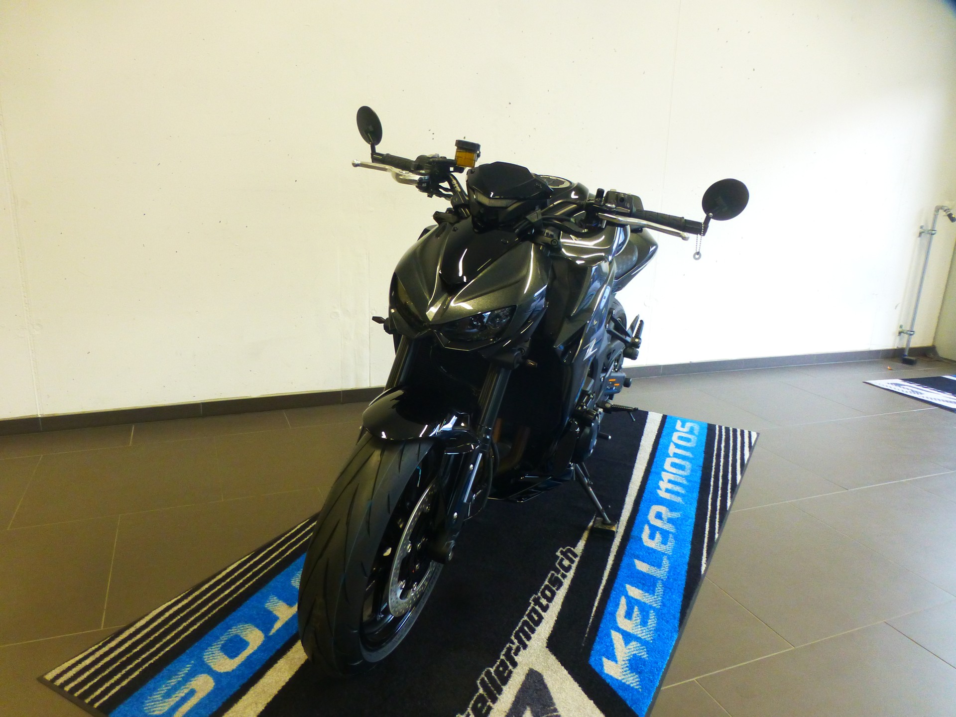 KAWASAKI Z 1100 Platin Dark Edition-image-11