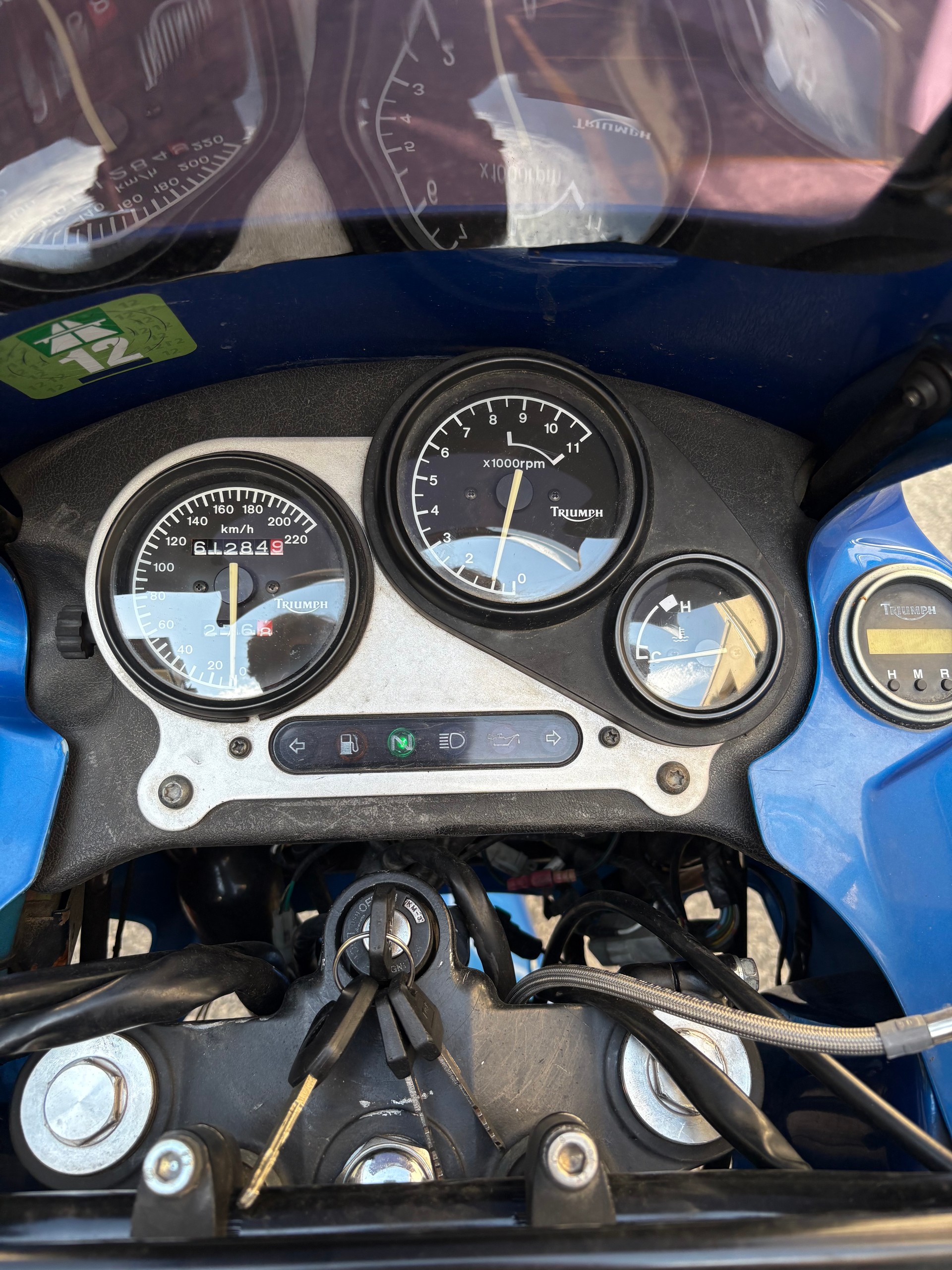 TRIUMPH Tiger 900-image-4