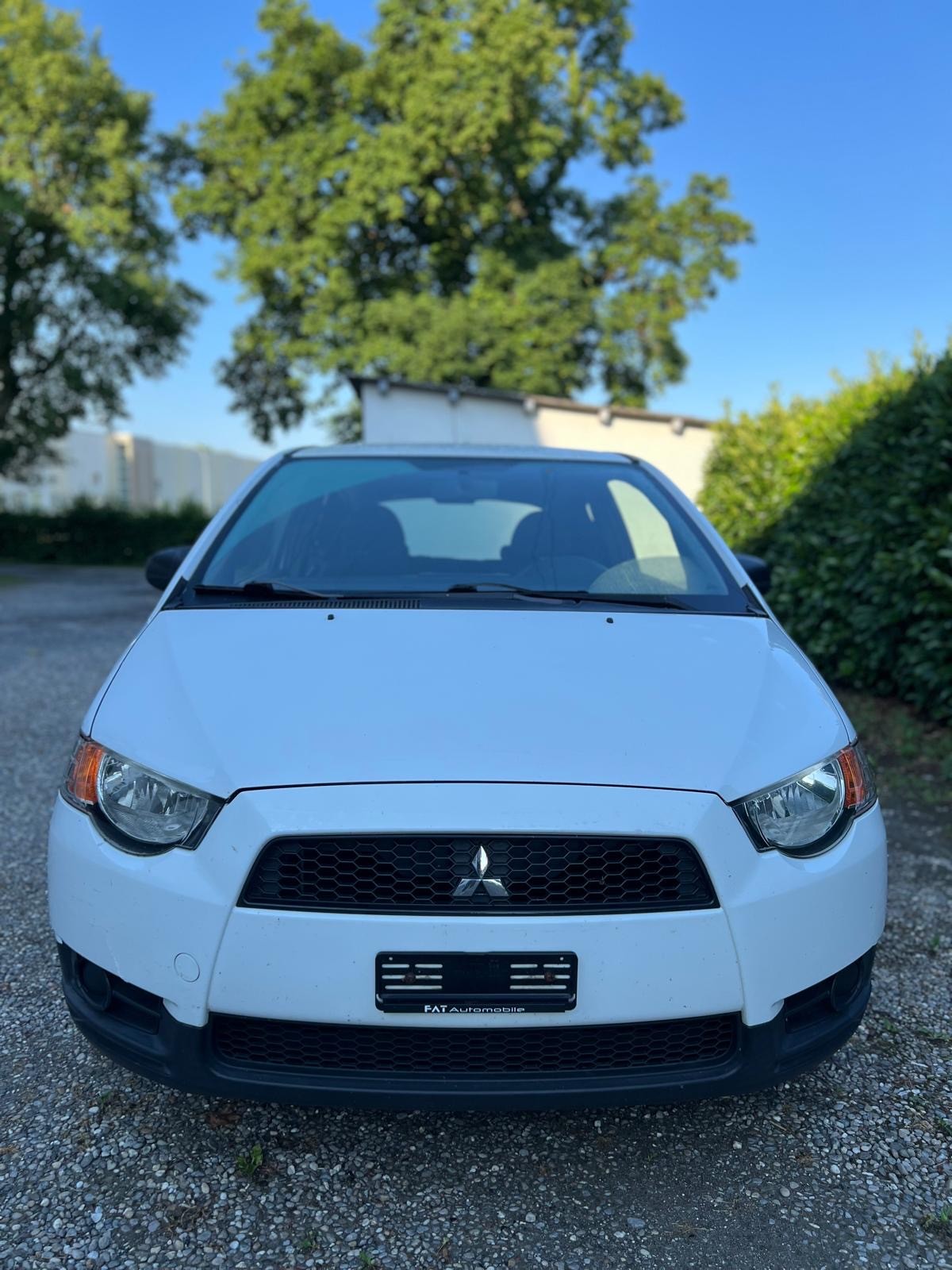 MITSUBISHI Colt 1.1 12V Super Jubilé-image-1