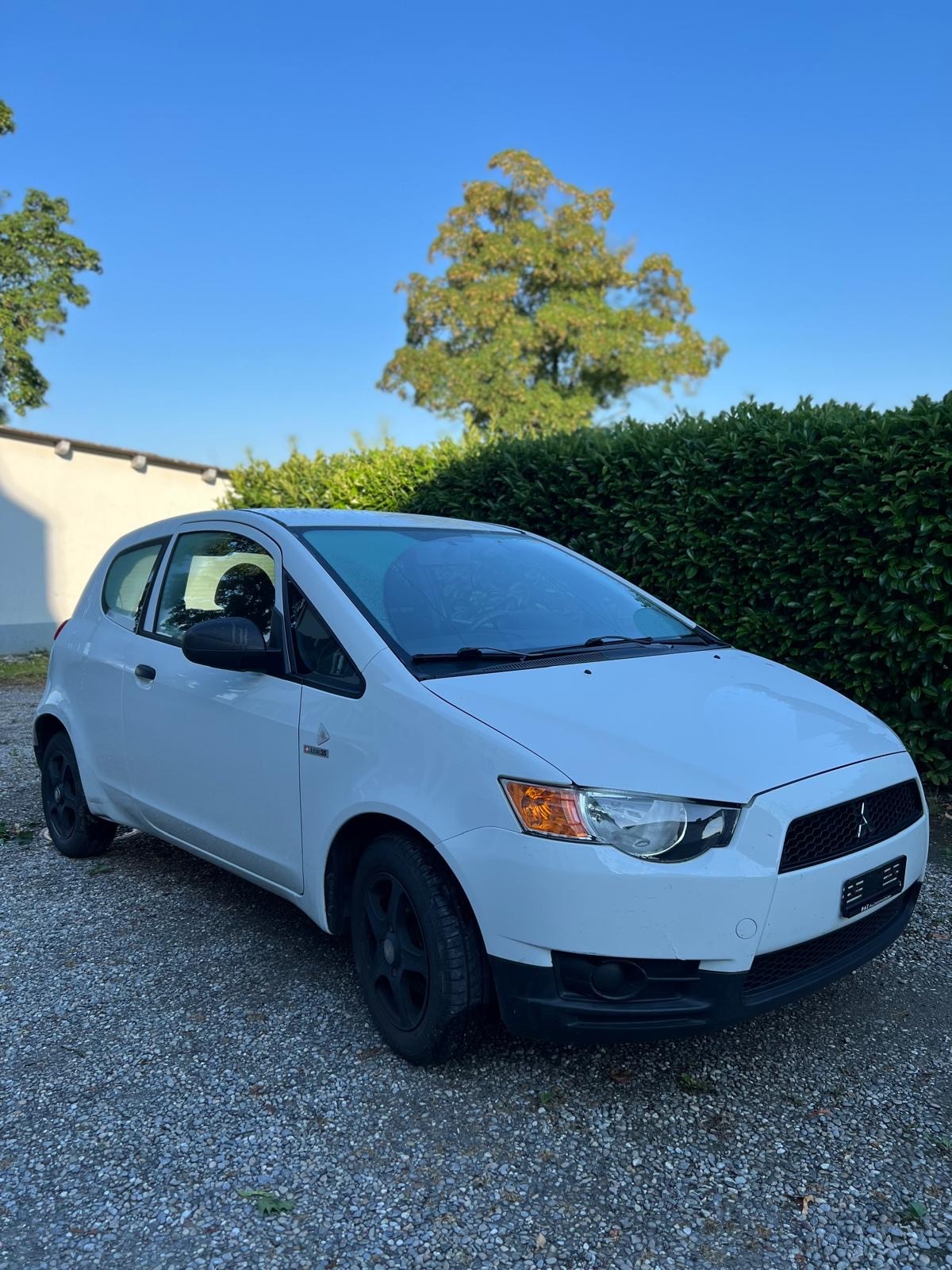 MITSUBISHI Colt 1.1 12V Super Jubilé
