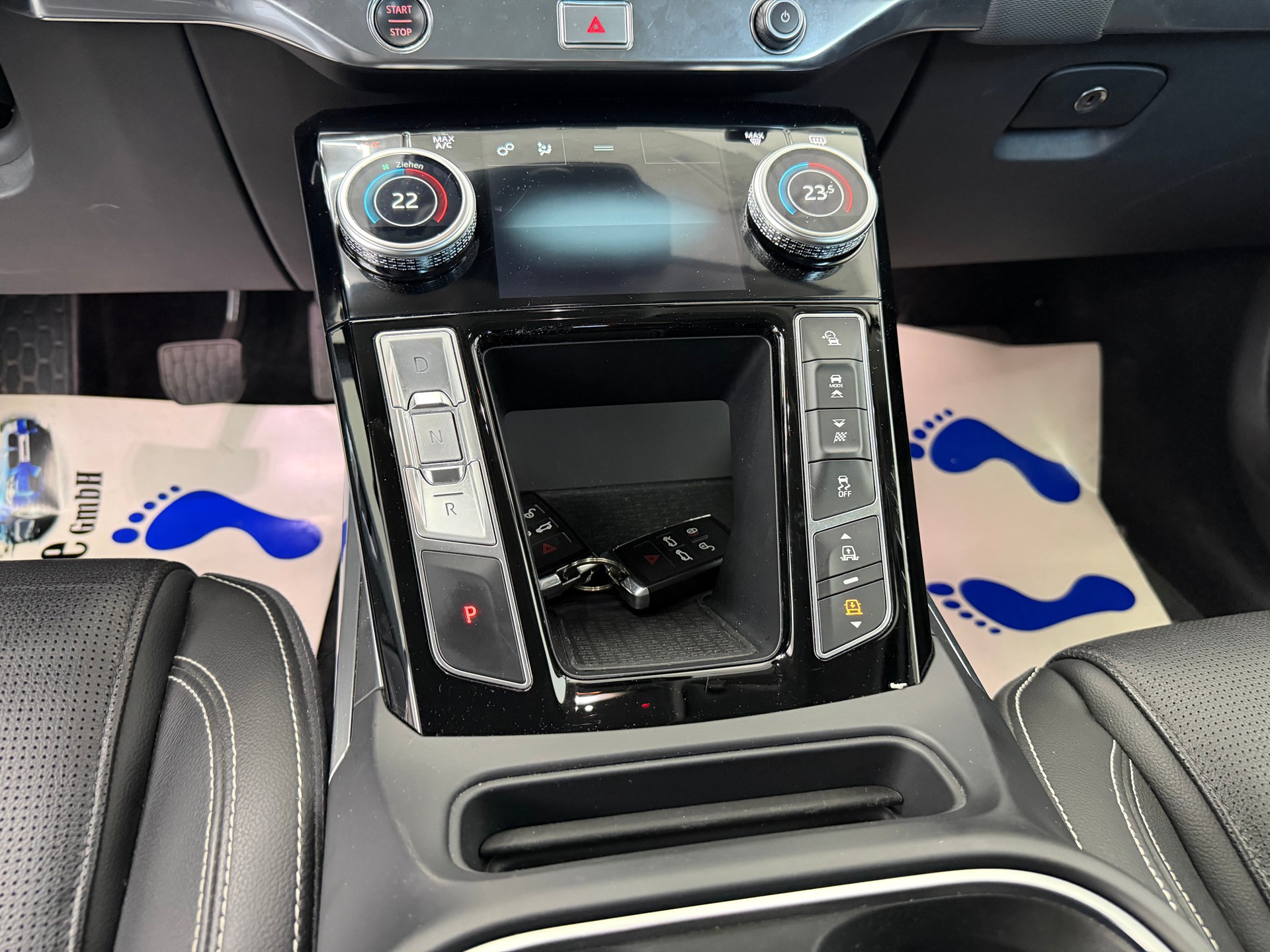 JAGUAR I-Pace EV400 SE AWD⭐️-image-12