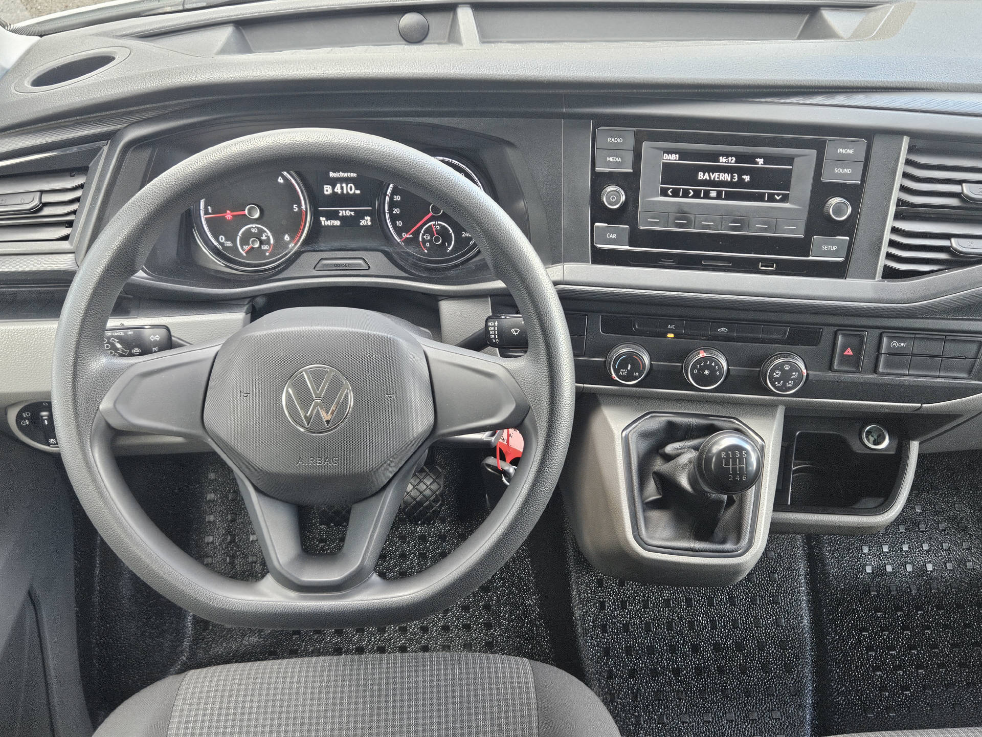 VW T6.1 Kombi 3000 2.0 TDI 150 * Klima * Tempomat * Schiebetüre rechts + links * 9- Plätzer *-image-5
