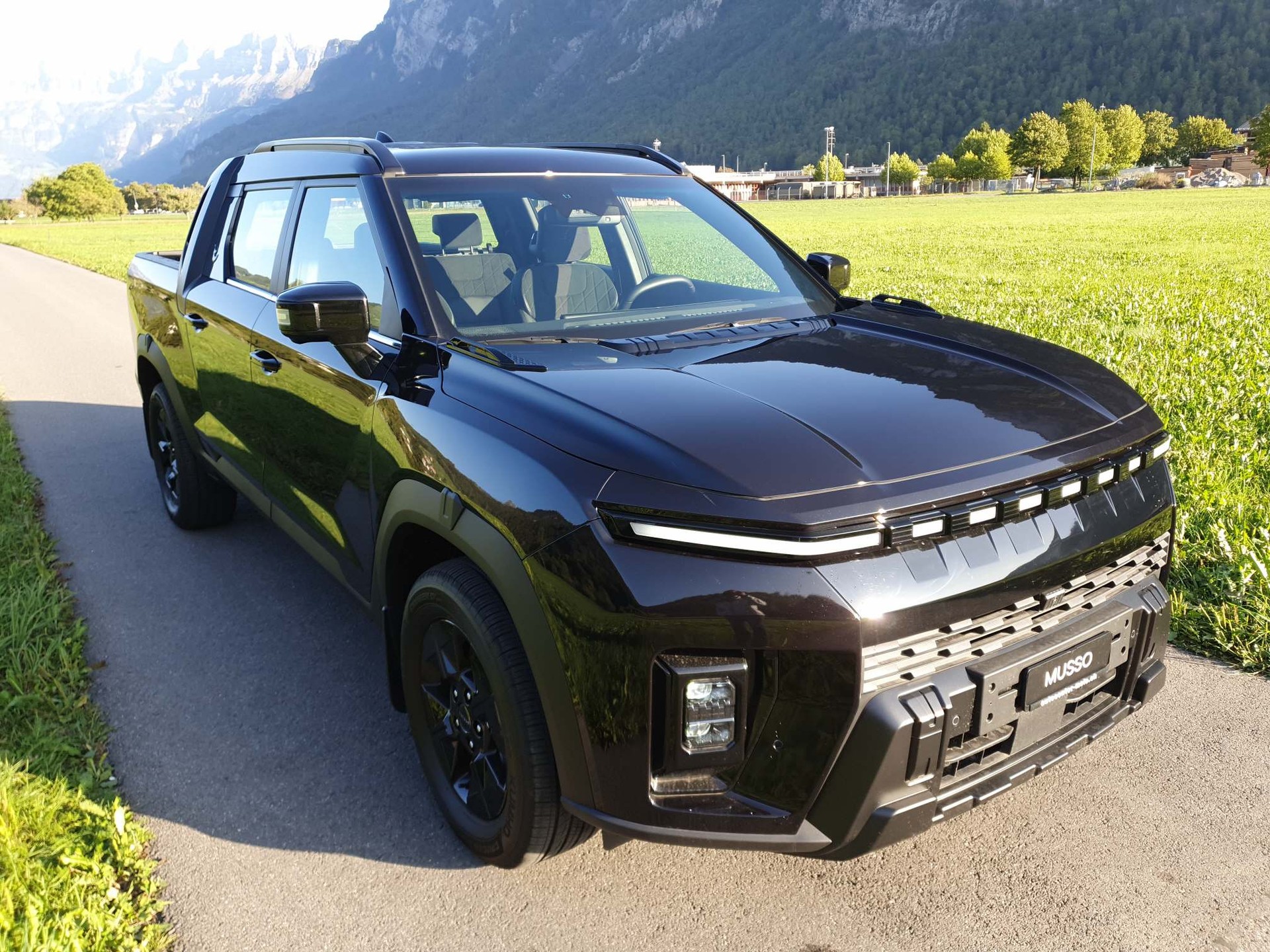 KGM-SsangYong Musso EV Blackline MJ2027 4x4