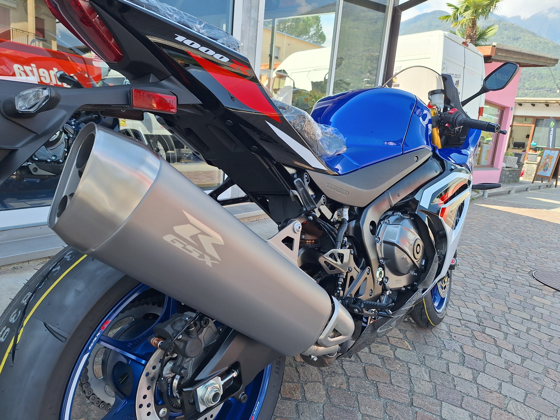 SUZUKI SUZUKI GSX-R 1000 R 40th Anniversary Edition-image-2